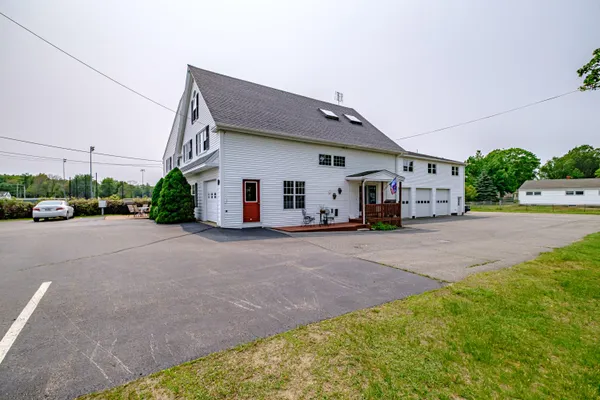 $2,395,000 | 276 Hill Street, Biddeford, ME 04005
