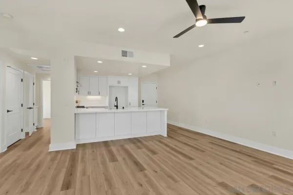 $5,500 | 1103 Catania Court, Unit 104, Encinitas, CA 92024