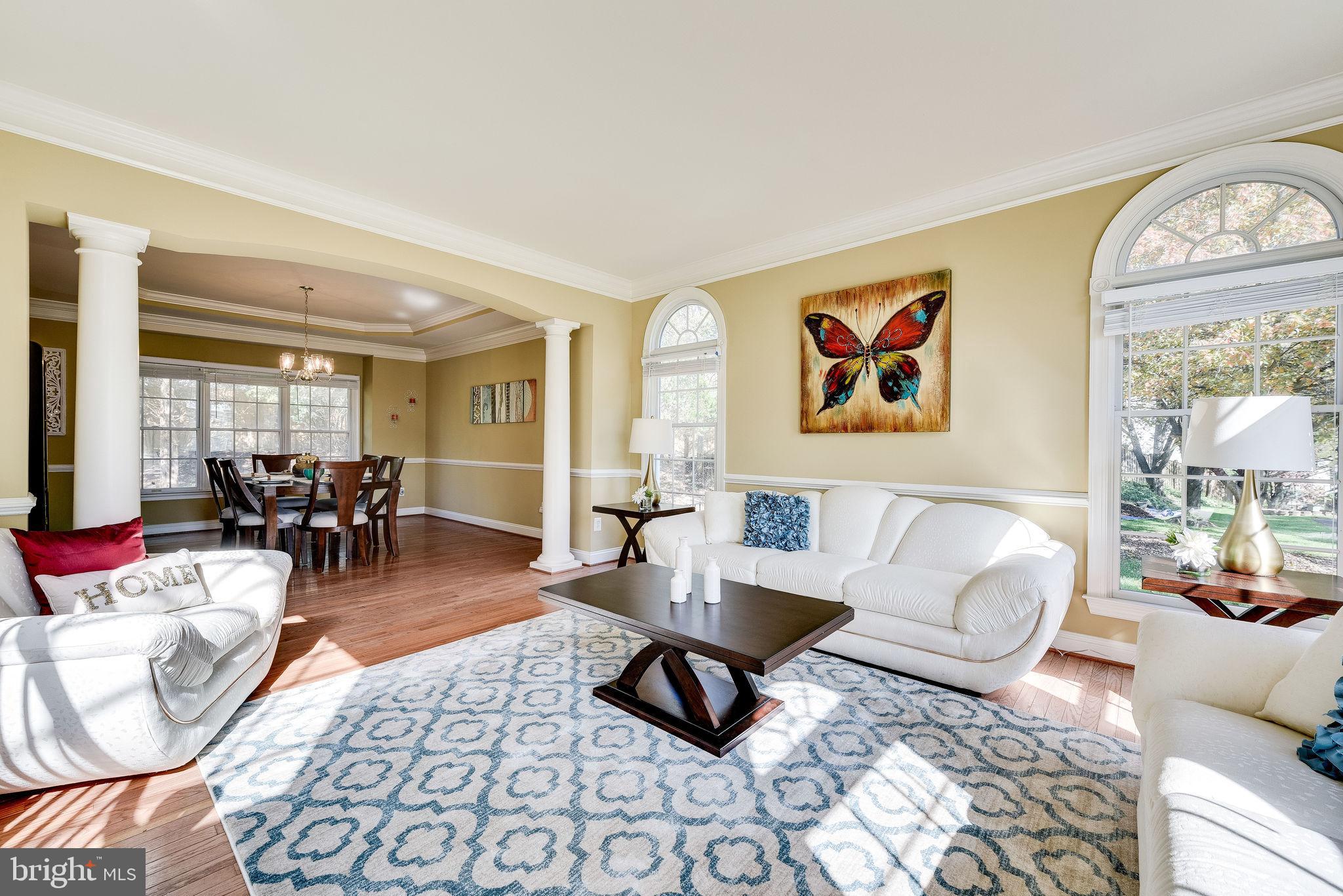 1701 Raleigh Hill Road Vienna, VA 22182 - Photo 19 of 61 a living room with furniture and a large window