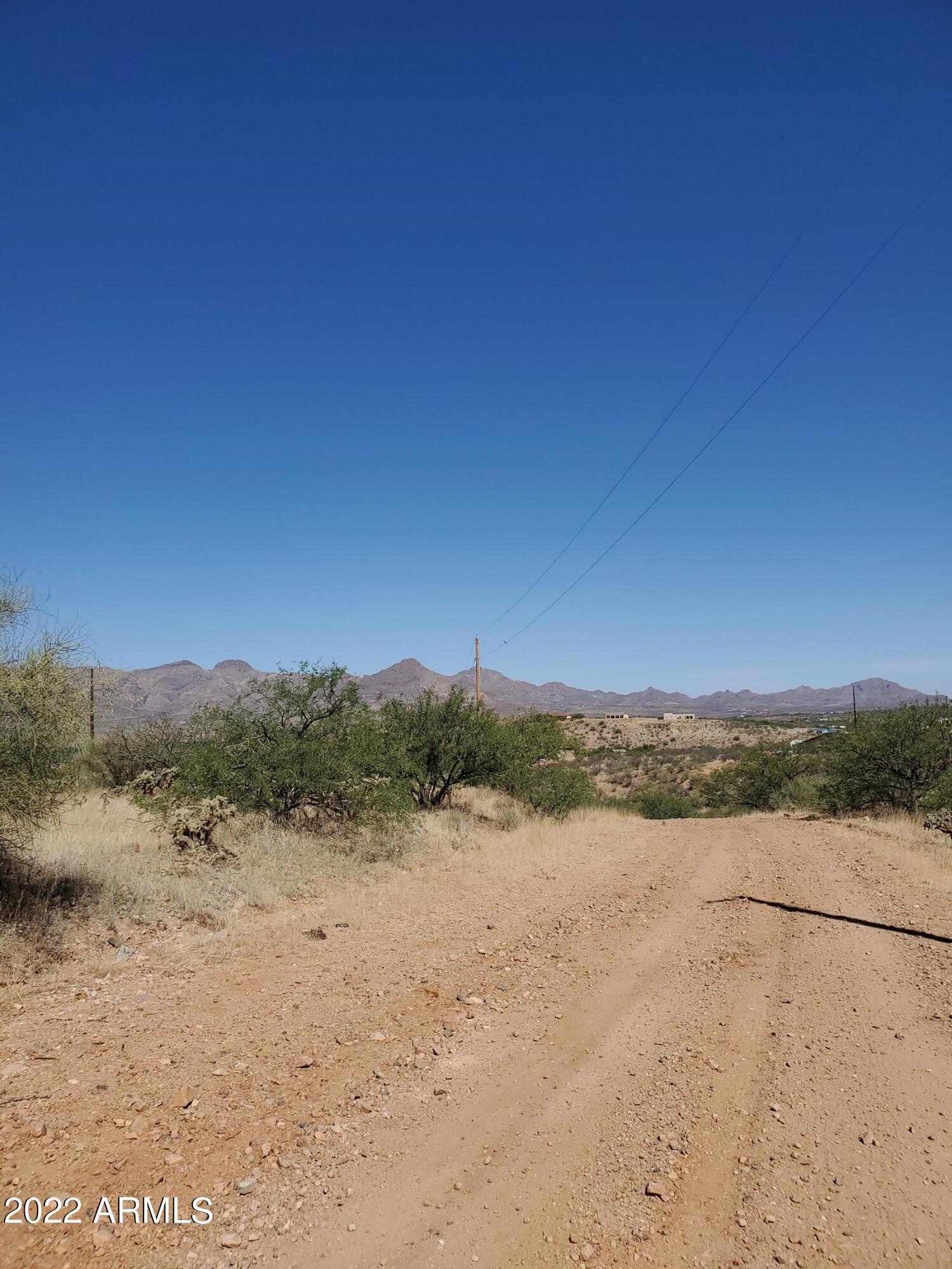 1666 Vereda Neblina, Unit 51 Rio Rico, AZ 85648 - Photo 3 of 6 20220514_091901