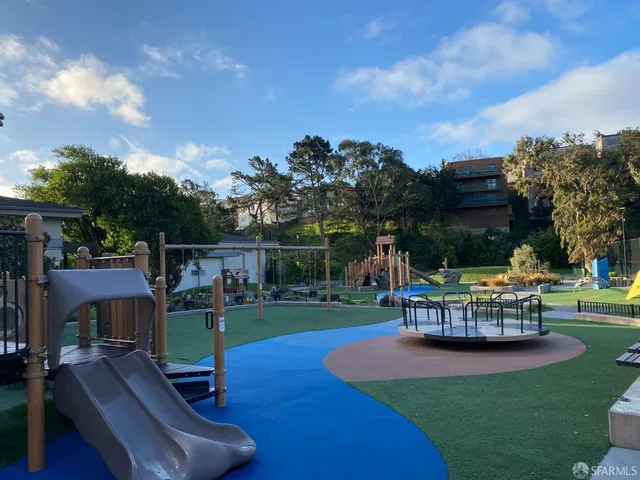 $625,000 | 215 Red Rock Way, Unit 207J, San Francisco, CA 94131