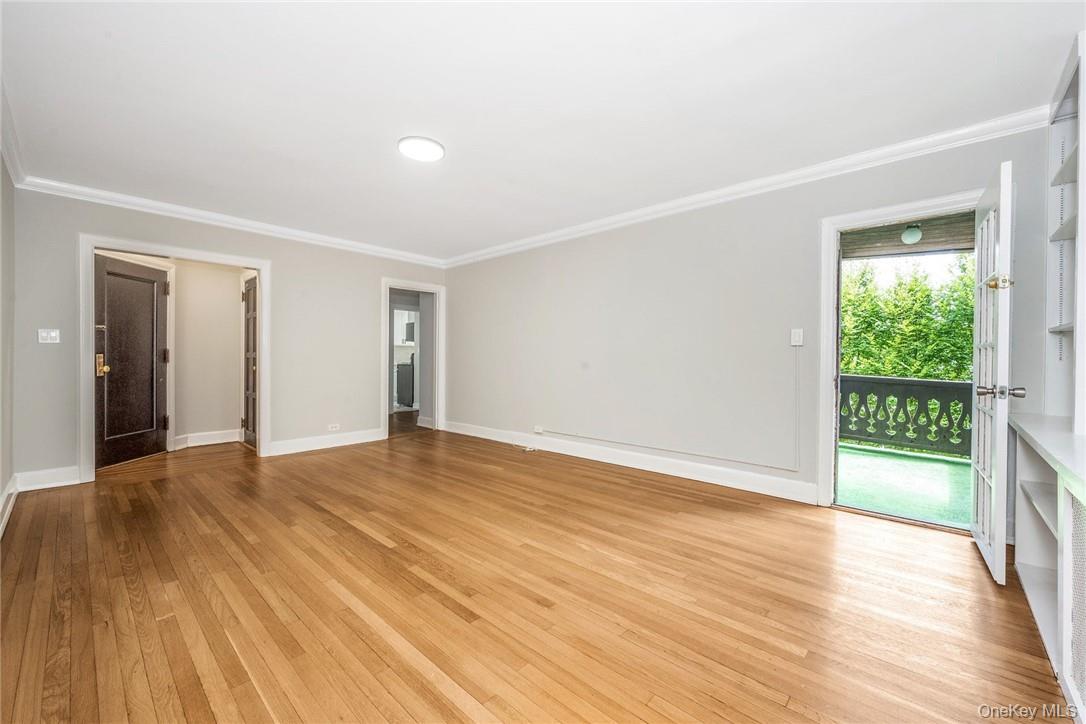64 Kensington Road, Unit 2C Bronxville, NY 10708 - Photo 11 of 20 Living Room, with/ Door to covered Terrace