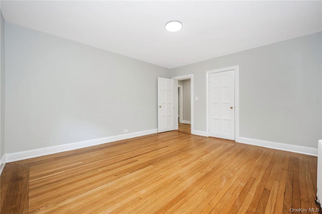 64 Kensington Road, Unit 2C Bronxville, NY 10708 - Photo 14 of 20 2nd View of Primary Bedroom