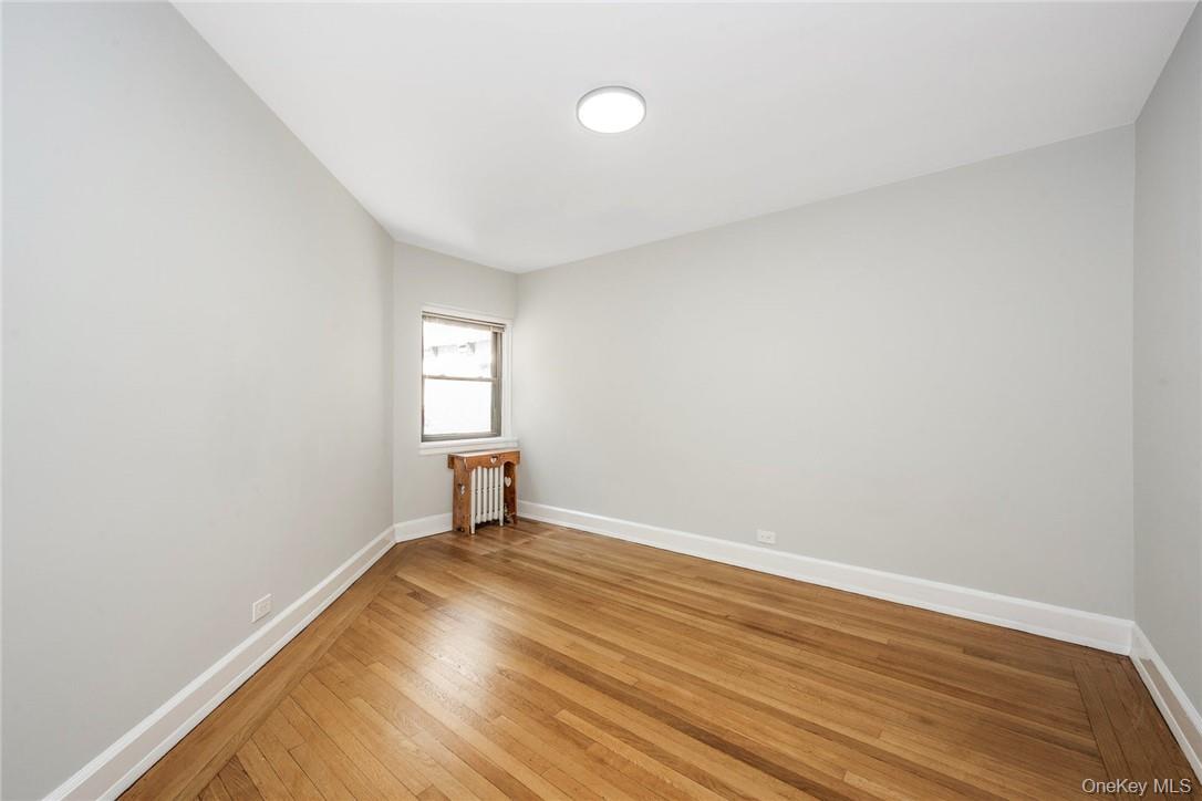 64 Kensington Road, Unit 2C Bronxville, NY 10708 - Photo 15 of 20 2nd Bedroom