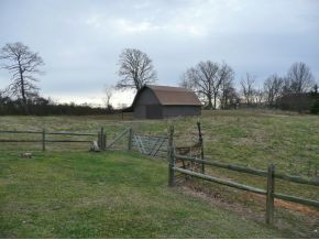 160 Dogwood Hills Road Fall Branch, TN 37656 - Photo 3 of 24 Barn
