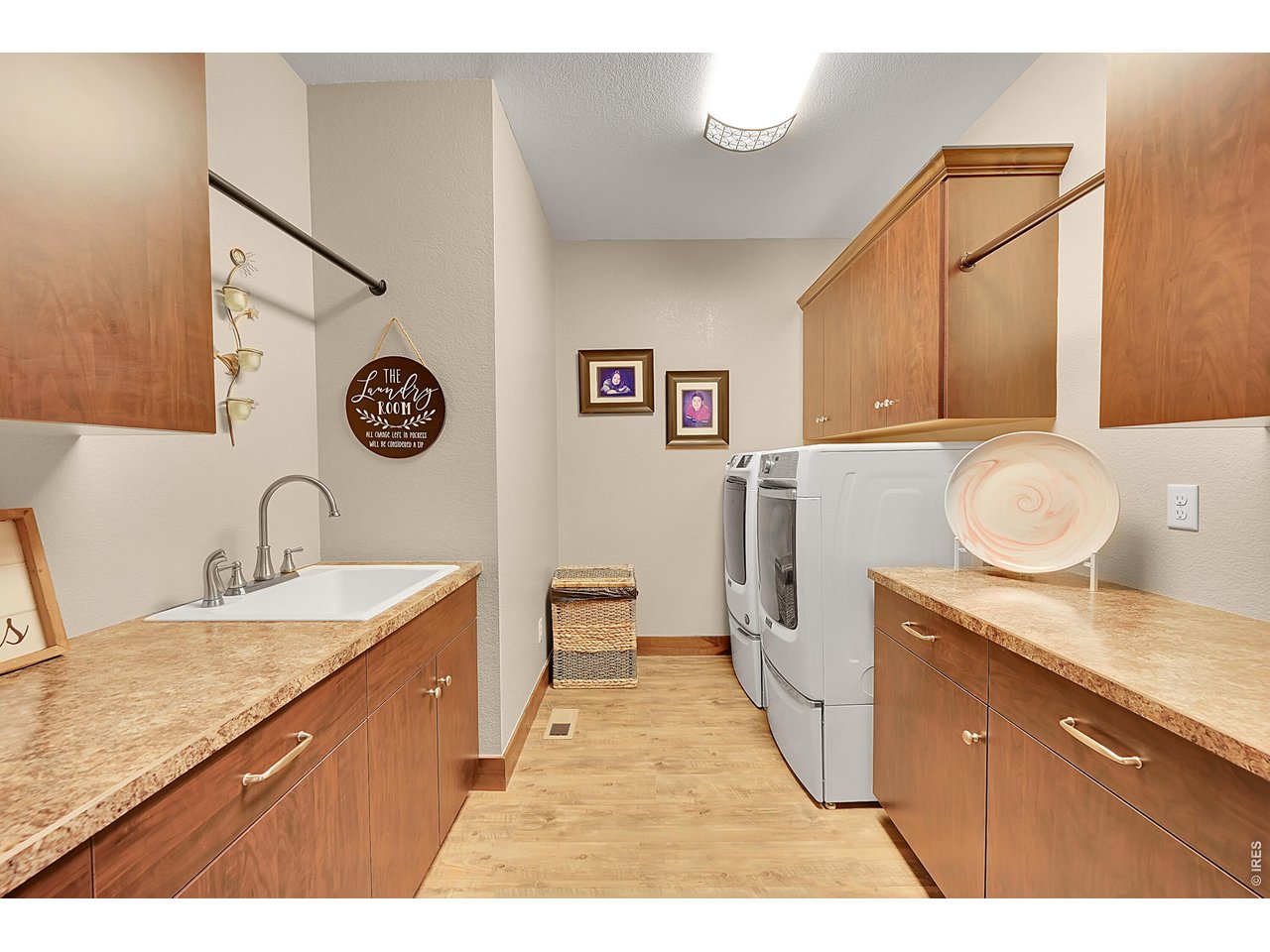 608 Riverside Court Greeley, CO 80634 - Photo 14 of 36