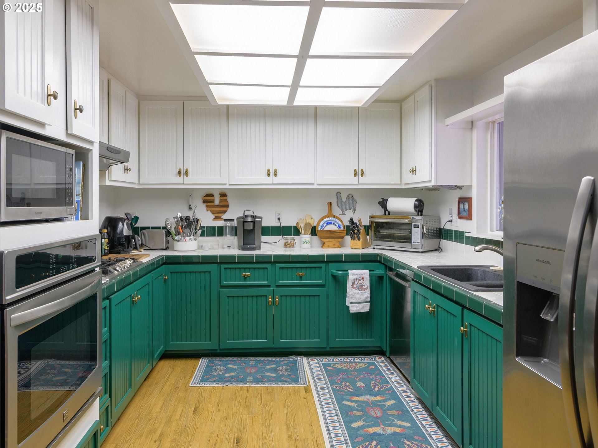 69215 Wildwood Road North Bend, OR 97459 - Photo 35 of 48 Kitchen