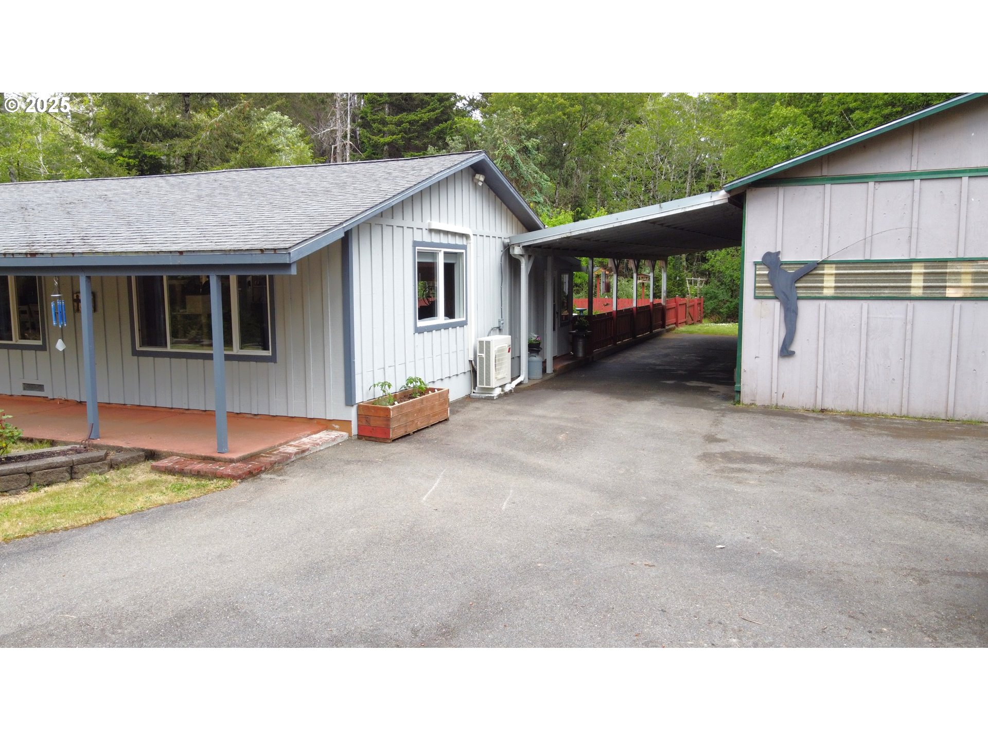 69215 Wildwood Road North Bend, OR 97459 - Photo 7 of 48 Shop