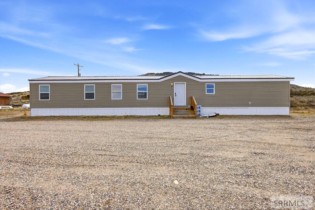 1178 Twin Butte Road Menan, ID 83434 - Photo 3 of 19