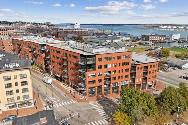 $935,000 | 387 Commercial Street, Unit 535, Portland, ME 04101
