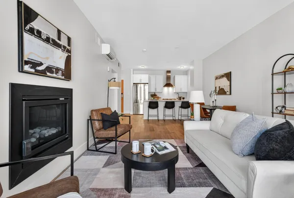 $935,000 | 387 Commercial Street, Unit 535, Portland, ME 04101