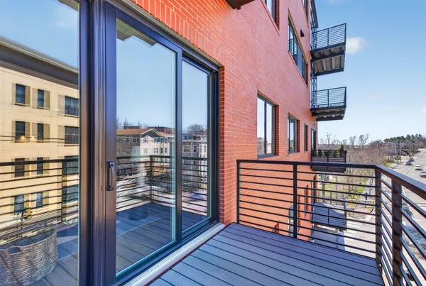 $935,000 | 387 Commercial Street, Unit 535, Portland, ME 04101