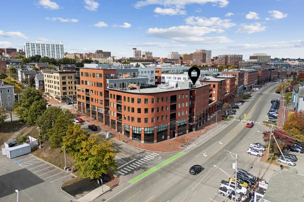 $935,000 | 387 Commercial Street, Unit 535, Portland, ME 04101