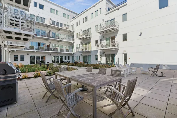 $935,000 | 387 Commercial Street, Unit 535, Portland, ME 04101