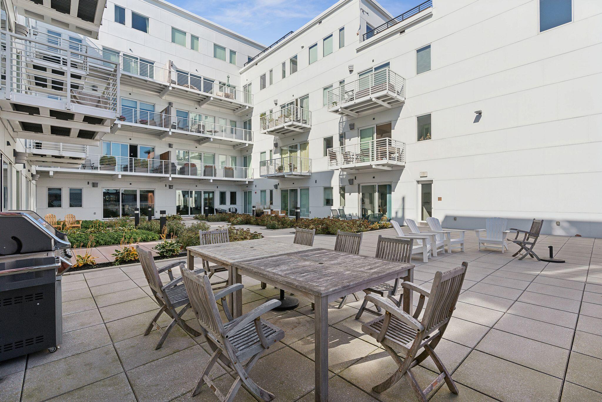 387 Commercial Street, Unit 535 Portland, ME 04101 - Photo 50 of 58 DSC05277