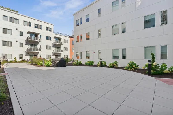 $935,000 | 387 Commercial Street, Unit 535, Portland, ME 04101