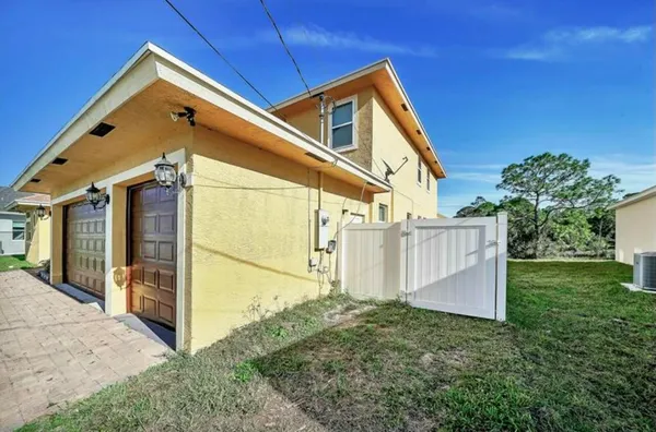 $688,000 | 6112 Northwest Ginger Lane, Port St. Lucie, FL 34986
