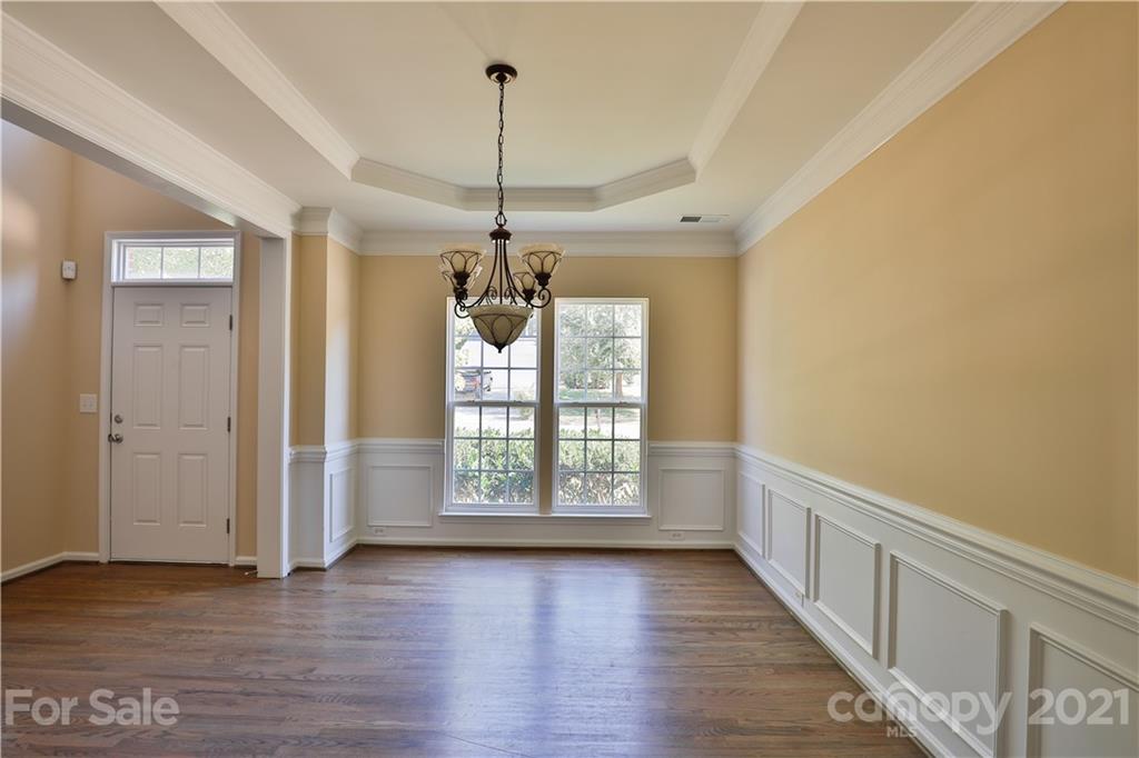 13008 Phillips Road Matthews, NC 28105 - Photo 5 of 17 Gallery Image 5