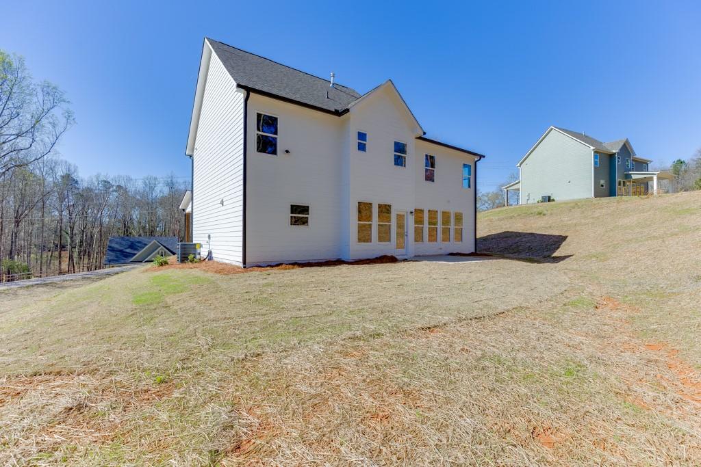 979 Lakeview Drive Commerce, GA 30529 - Photo 43 of 44