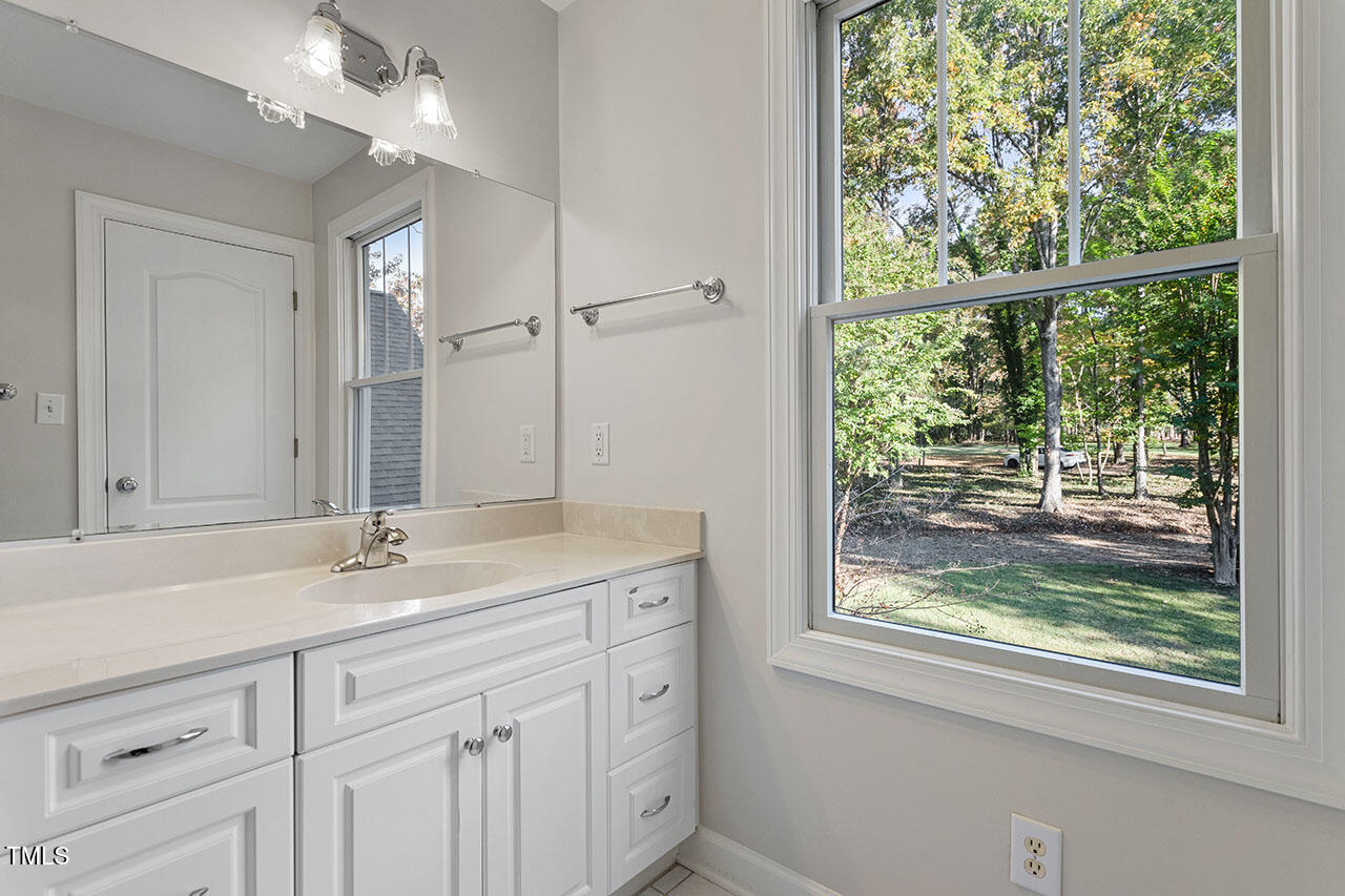 12817 Strickland Road Raleigh, NC 27613 - Photo 39 of 49