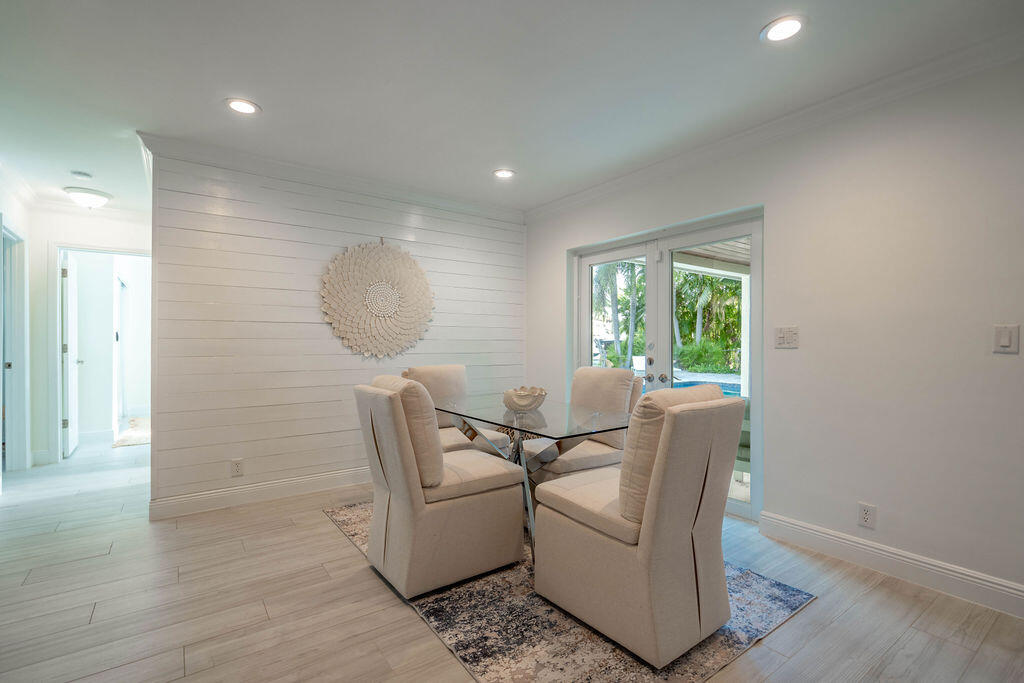 2401 Northeast 33rd Street Lighthouse Point, FL 33064 - Photo 21 of 45 DSC01058