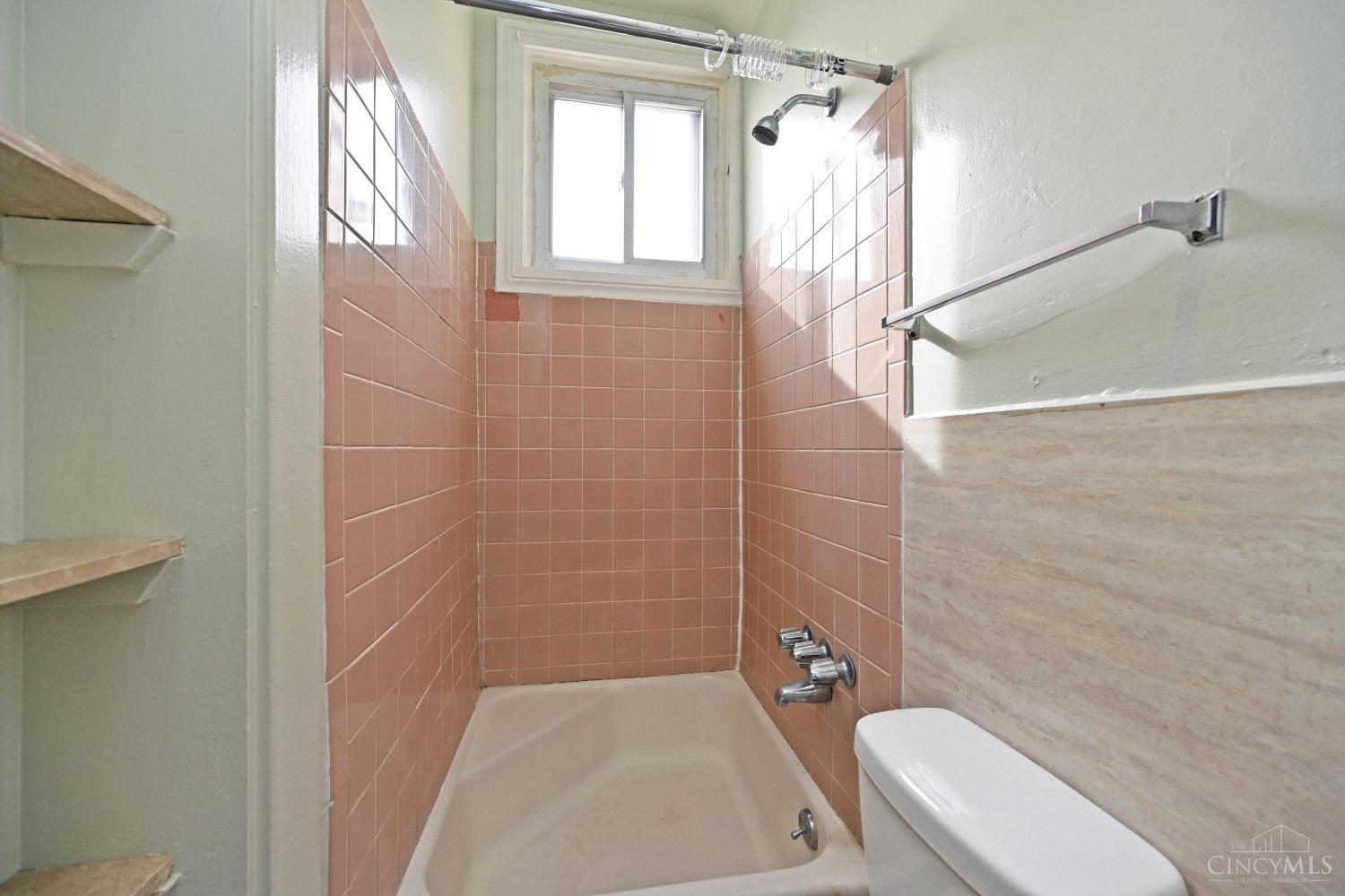 4813 Rapid Run Road Cincinnati, OH 45238 - Photo 14 of 32