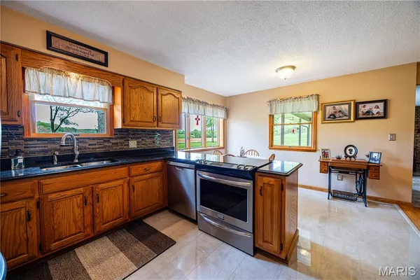 $515,900 | 10260 State Hwy A, Whitewater, MO 63785