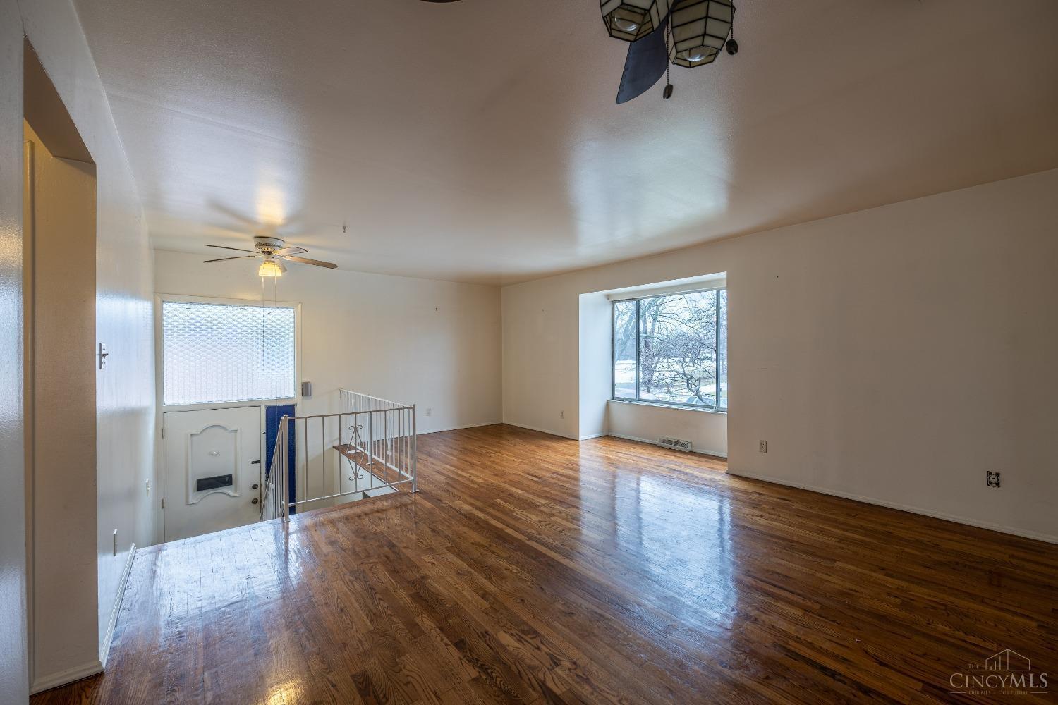 6020 Ridgeacres Drive, Unit A Cincinnati, OH 45237 - Photo 7 of 23