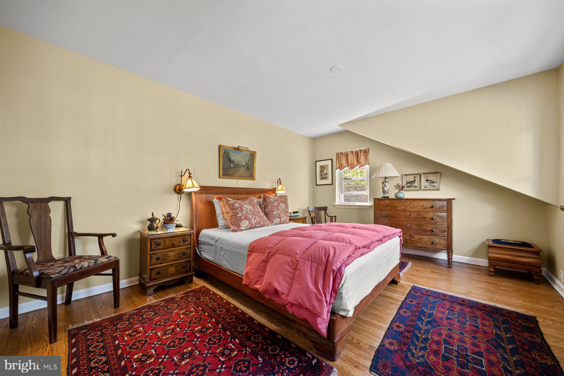121 Hilltop Road Philadelphia, PA 19118 - Photo 11 of 21 Gallery Image 11