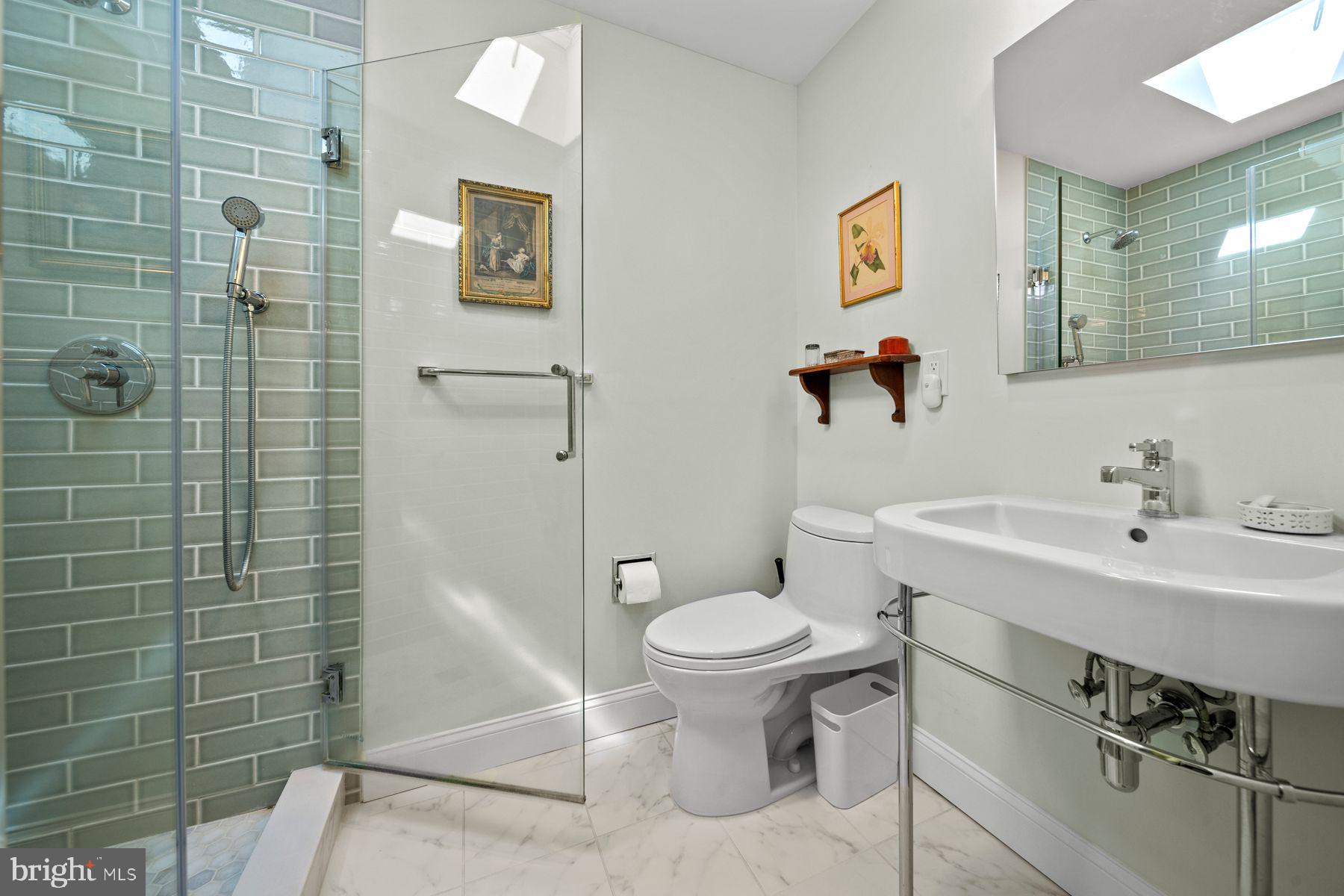 121 Hilltop Road Philadelphia, PA 19118 - Photo 18 of 21 Gallery Image 18