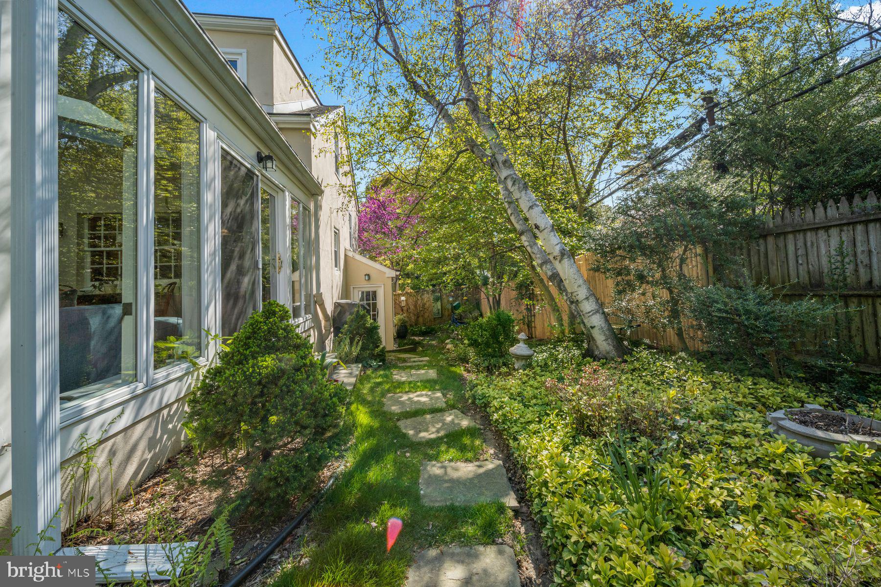 121 Hilltop Road Philadelphia, PA 19118 - Photo 20 of 21 Gallery Image 20
