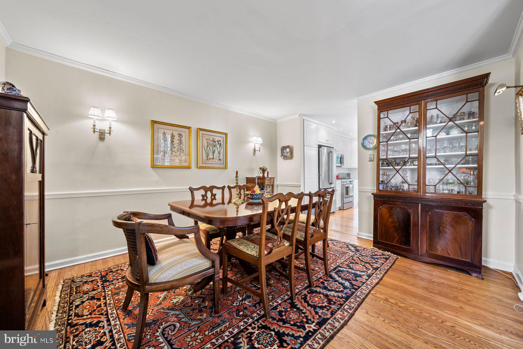 121 Hilltop Road Philadelphia, PA 19118 - Photo 8 of 21 Gallery Image 8
