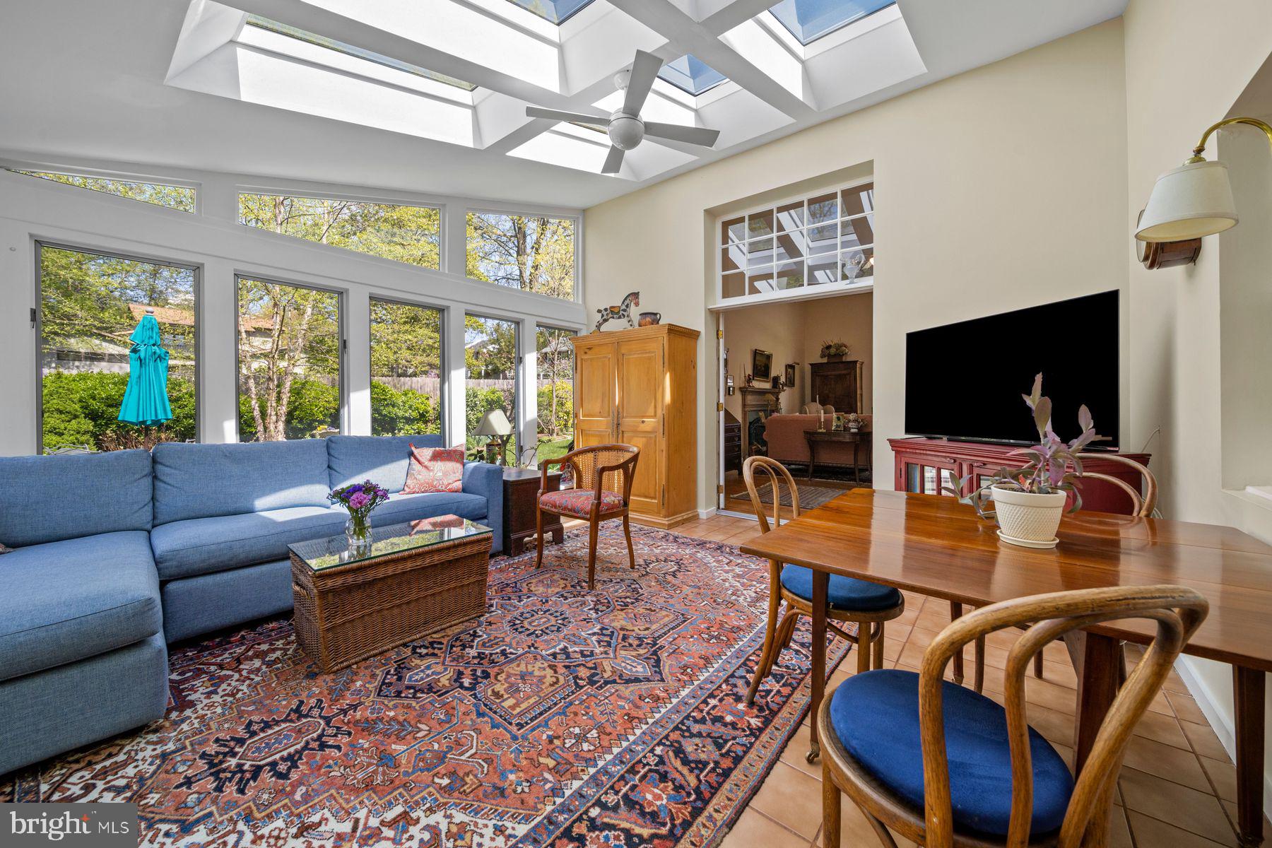 121 Hilltop Road Philadelphia, PA 19118 - Photo 10 of 21 Gallery Image 10