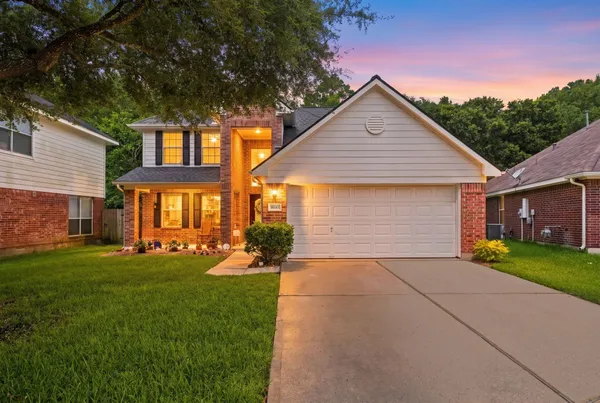 $284,900 | 18143 Stone Trail Manor Drive, Humble, TX 77346