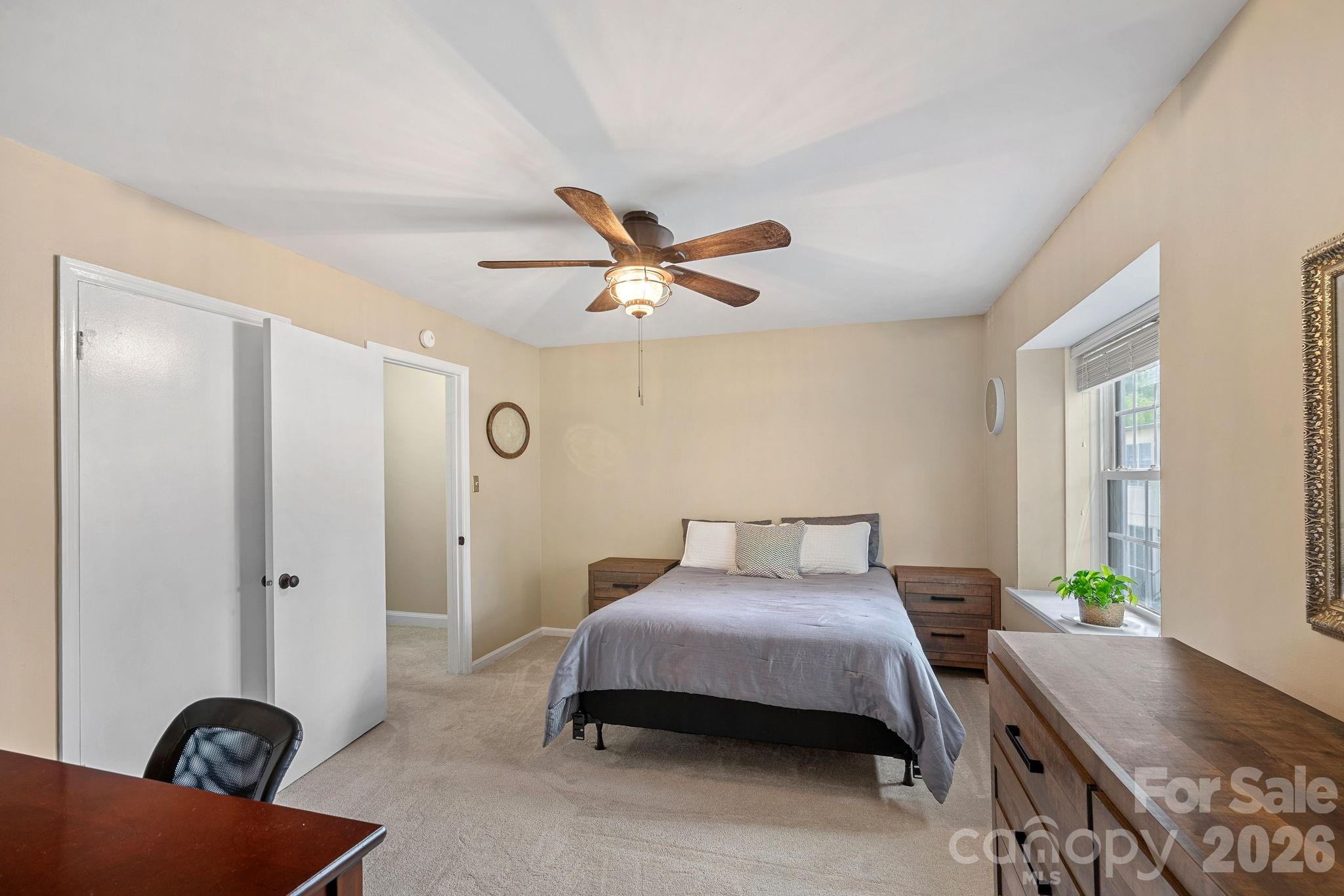 3520 Colony Road, Unit I Charlotte, NC 28211 - Photo 18 of 34 Gallery Image 18