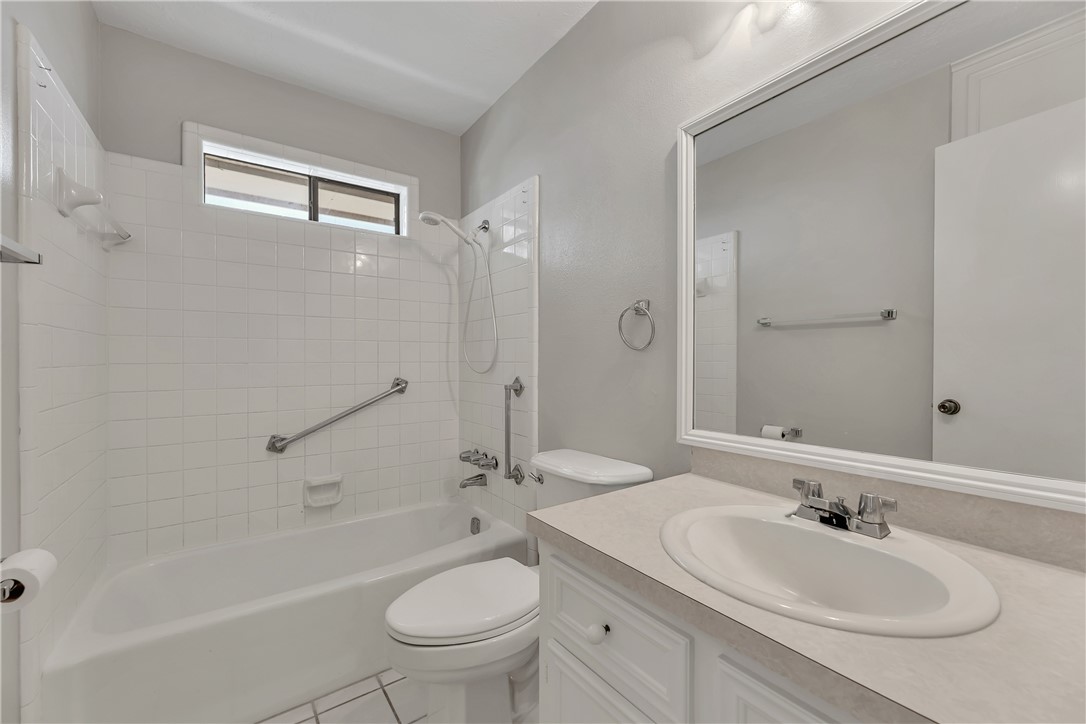 2312 Windsor Drive Bryan, TX 77802 - Photo 12 of 16