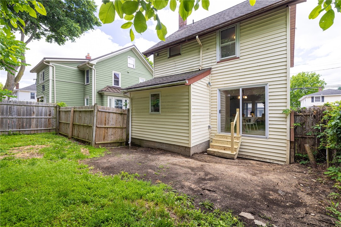 217 West Elm Street East Rochester, NY 14445 - Photo 4 of 29