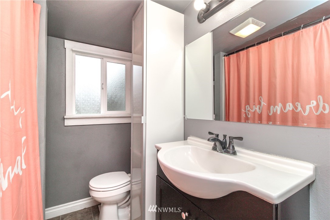881 Retsil Road East Port Orchard, WA 98366 - Photo 12 of 24 Gallery Image 12
