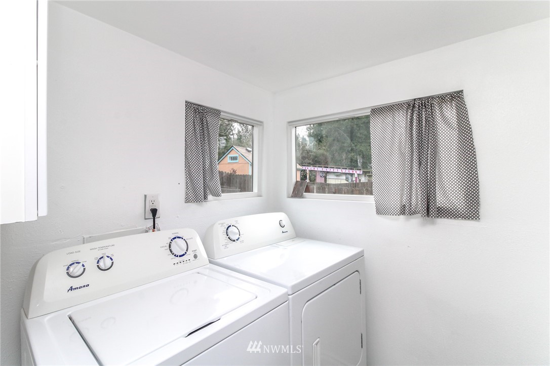 881 Retsil Road East Port Orchard, WA 98366 - Photo 17 of 24 Gallery Image 17
