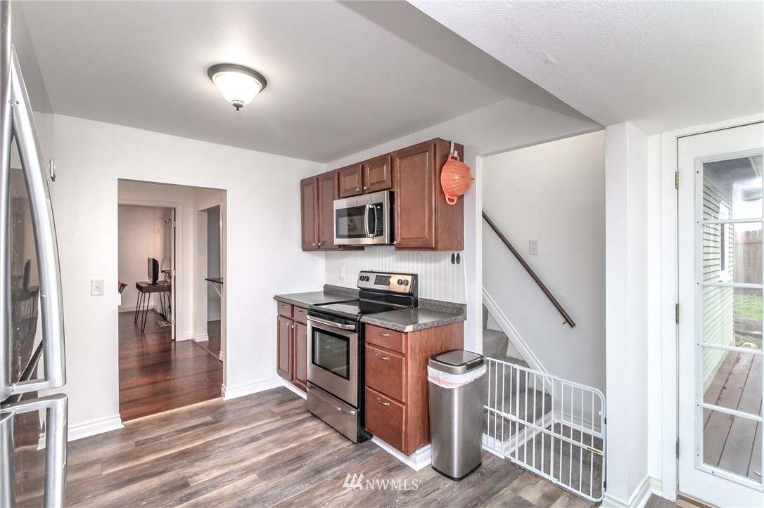 881 Retsil Road East Port Orchard, WA 98366 - Photo 10 of 24 Gallery Image 10