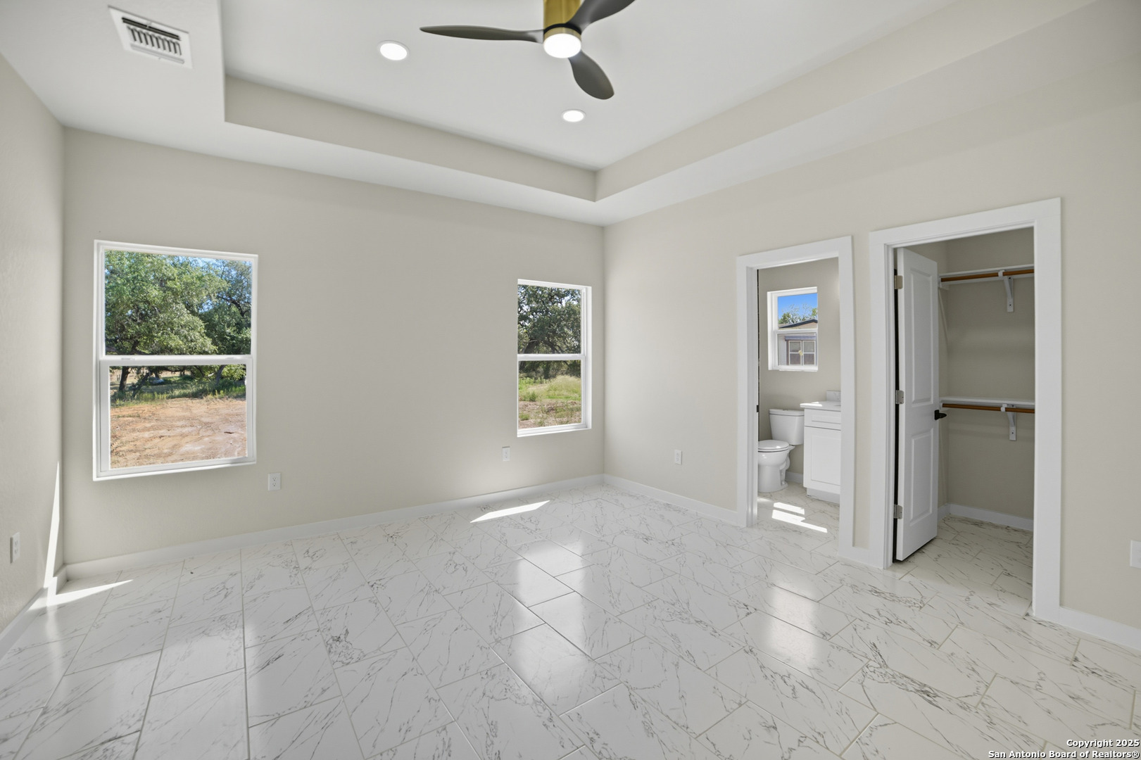 16724 Tapatio Street Atascosa, TX 78002 - Photo 17 of 29 a view of livingroom with window