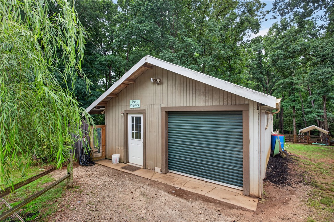 1757 Old Dobbin Bridge Road Townville, SC 29689 - Photo 26 of 36