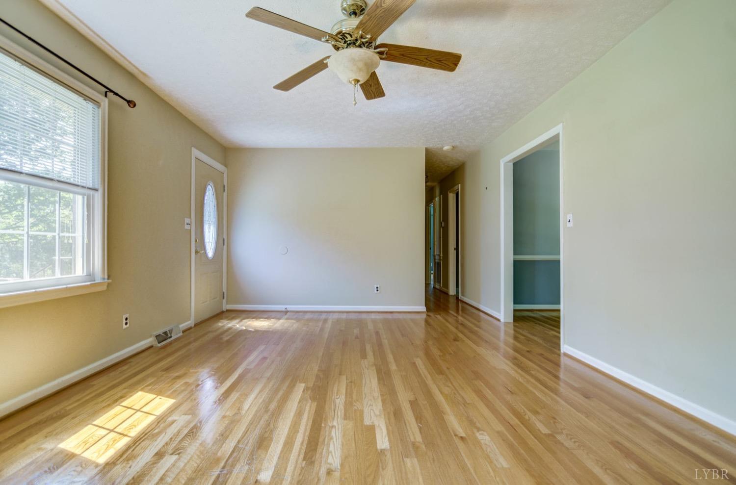 542 Bear Creek Road Rustburg, VA 24588 - Photo 4 of 42 Gallery Image 4