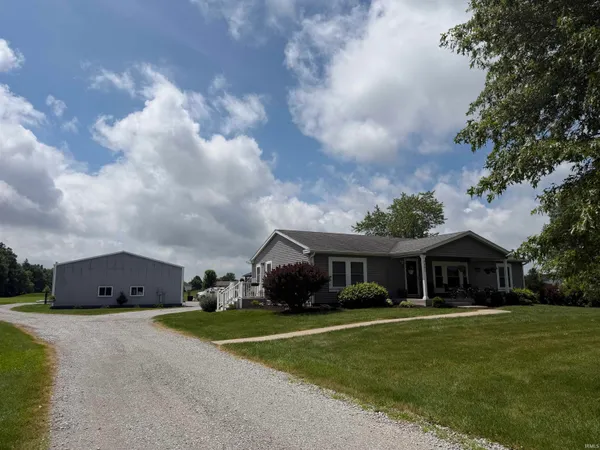 $418,500 | 3382 County Road 52, Auburn, IN 46706