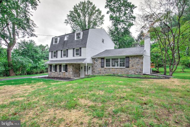 $875,000 | 115 West Bishop Hollow Road, Media, PA 19063