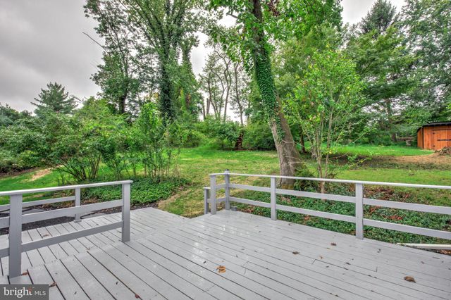 $875,000 | 115 West Bishop Hollow Road, Media, PA 19063