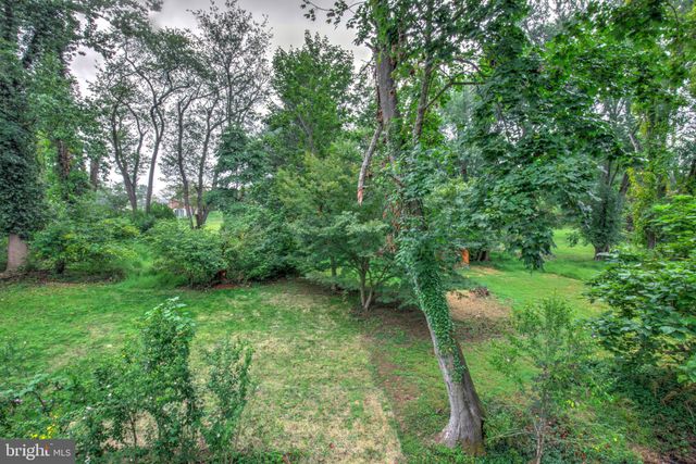 $875,000 | 115 West Bishop Hollow Road, Media, PA 19063