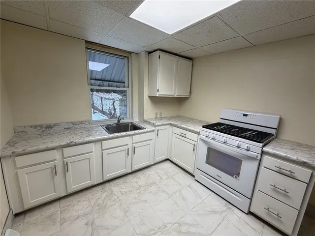 $2,600 | 235 38th Street, Pittsburgh, PA 15201