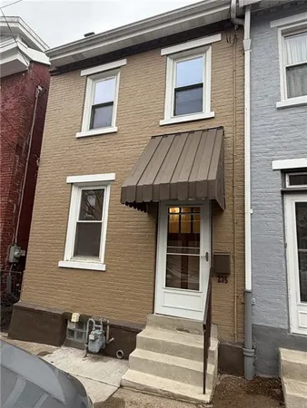 $2,100 | 235 38th Street, Pittsburgh, PA 15201