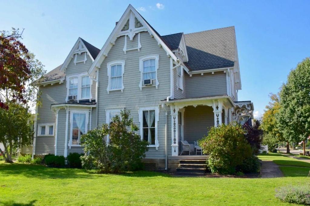 1015 Main Street Dresden, OH 43821 - Photo 2 of 43
